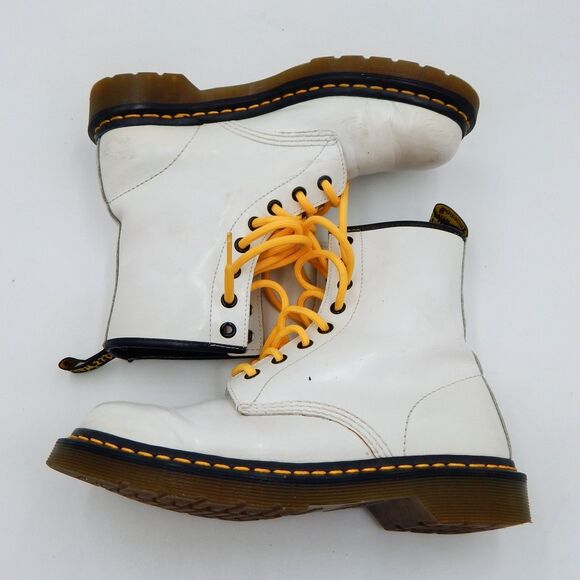 Doc Martens Boots Women’s Size 7 Softy White Air Wair Bouncing Sole AW501 1460W - Picture 8 of 12